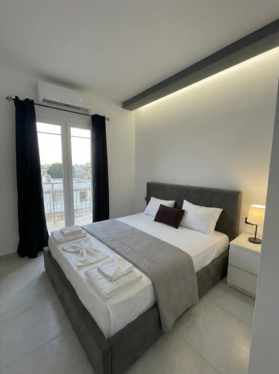 Mediterranean Port Suite Apartment in Corfu