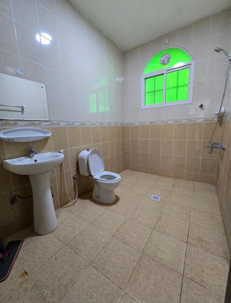 مجمع السعادة رويال السكني Apartment in Oman