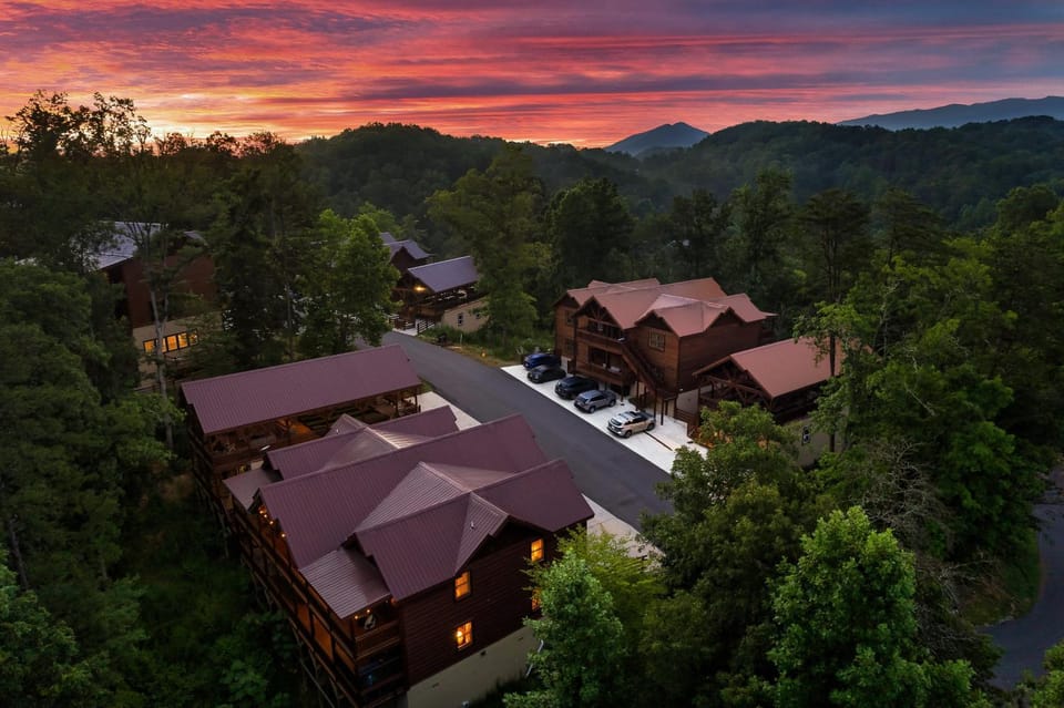 Property building, Bird's eye view, Mountain view, Sunset