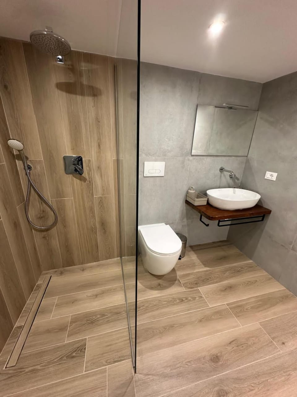 Shower, Bathroom