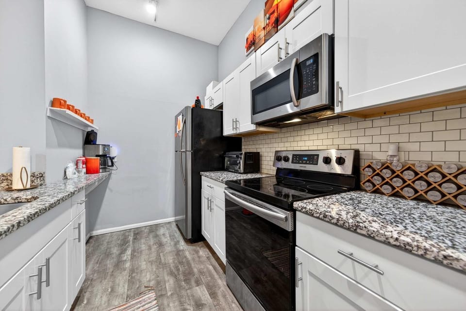 Bold City Haven 2 units ABODEbucks Apartment in Saint Louis
