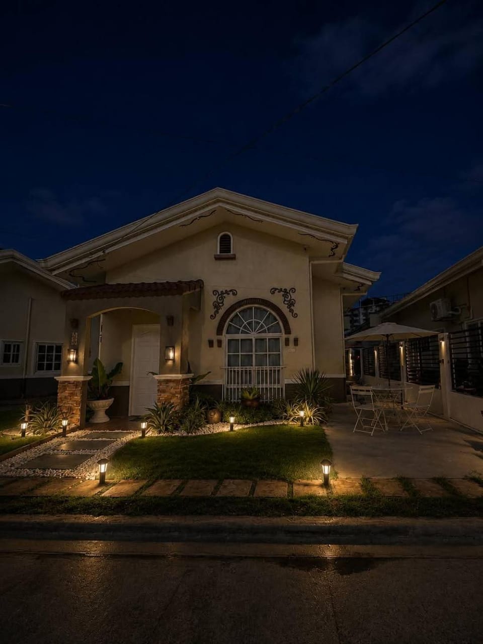 Beachside cozy House Staycation Panglao Bohol House in Central Visayas