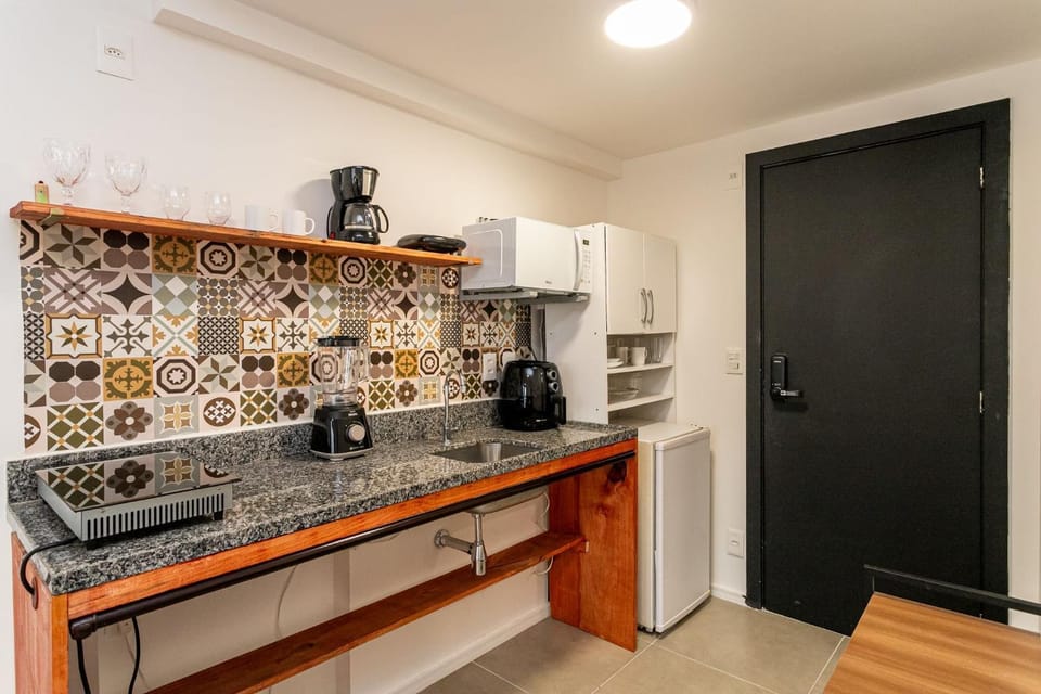Studio in the Heart of Downtown, Lapa | RL 201/403 Apartment in Santa Teresa