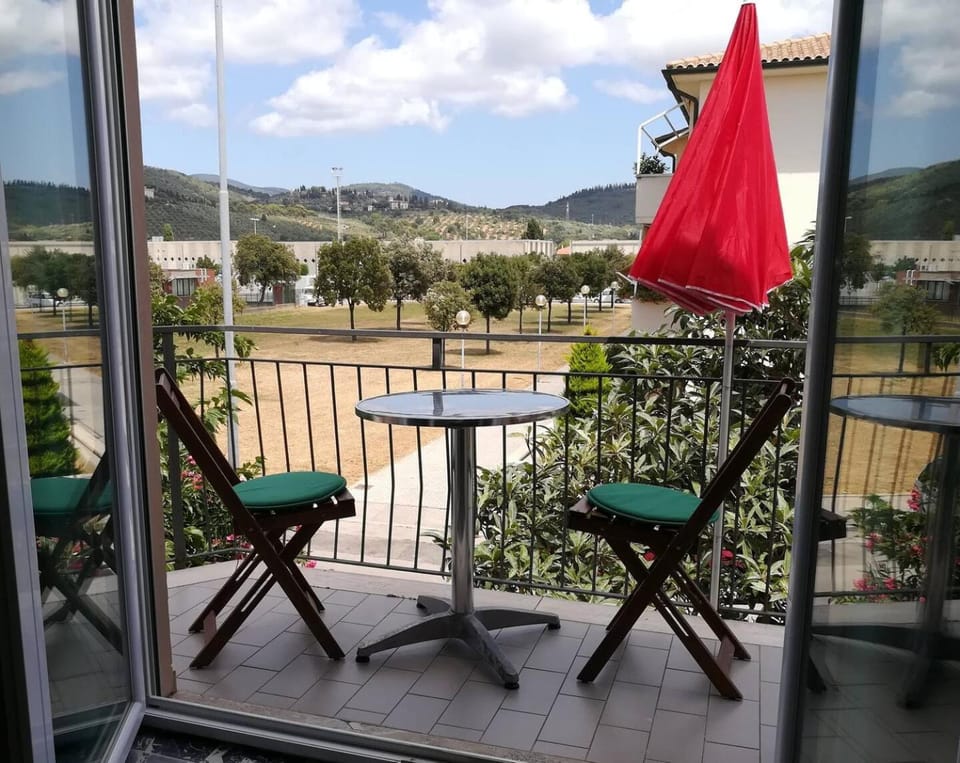 Natural landscape, View (from property/room), Balcony/Terrace, Garden view