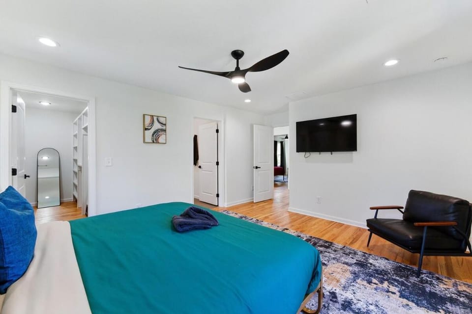 9 Mins To The city Of Atlanta Villa in Atlanta