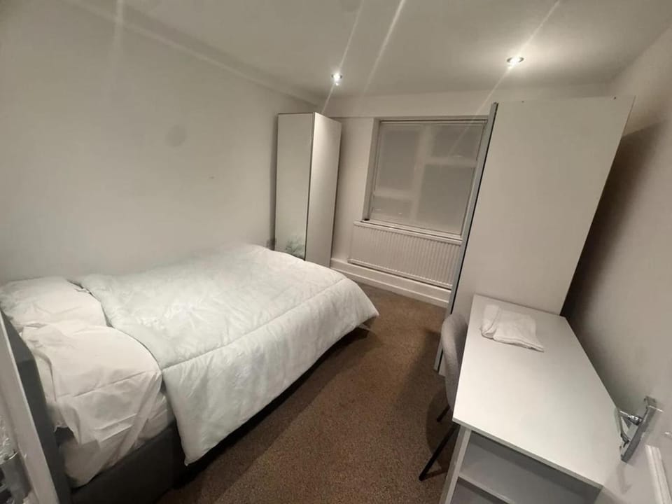 Finsbury Park City Escape Apartment in London Borough of Islington