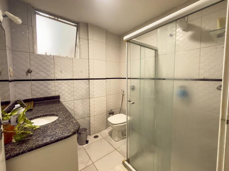 Apartamento espaçoso em Ondina para o Carnaval, 1 suíte e 1 quarto ao lado do Morro do Gato Apartment in Salvador