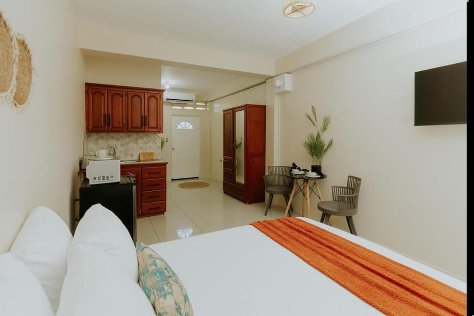 Bali-Inspired Studio Mins from Airport Apartment in Trinidad and Tobago