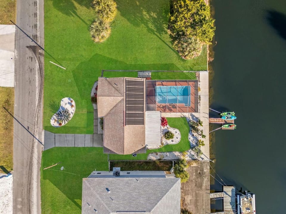 Dolphin View Cabana House in Hernando Beach