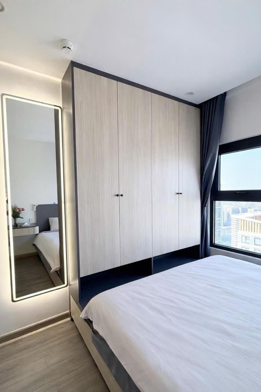 Luxury 1BR Suite with Premium Interior Bed and Breakfast in Ho Chi Minh City