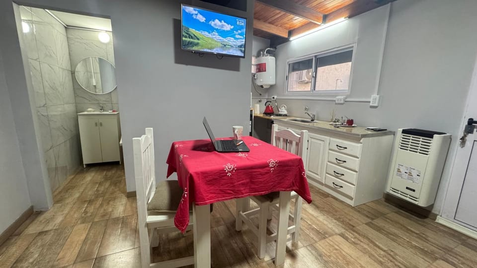 Monoambiente moderno con cochera y wifi en Azul Apartment in Buenos Aires Province