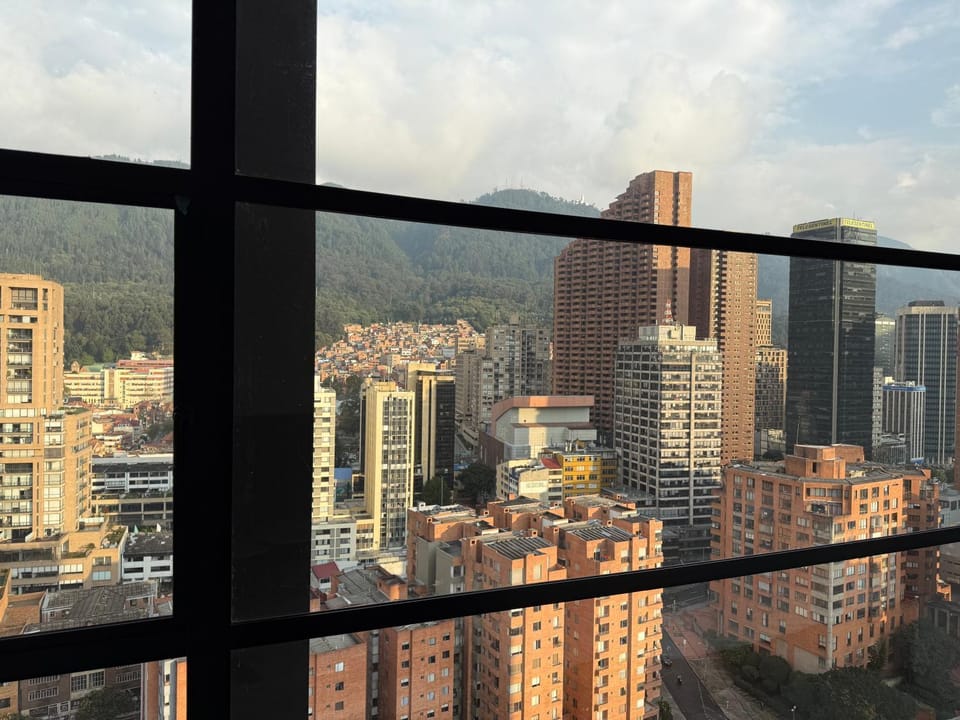City view, Mountain view