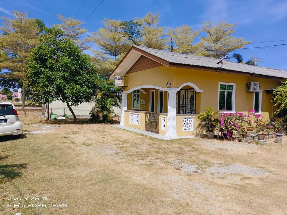 Homestay Haji Salleh by LTS House in Kedah