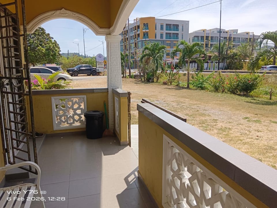 Homestay Haji Salleh by LTS House in Kedah