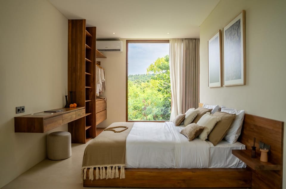 Bed, Photo of the whole room, Bedroom, Garden view, air conditioner