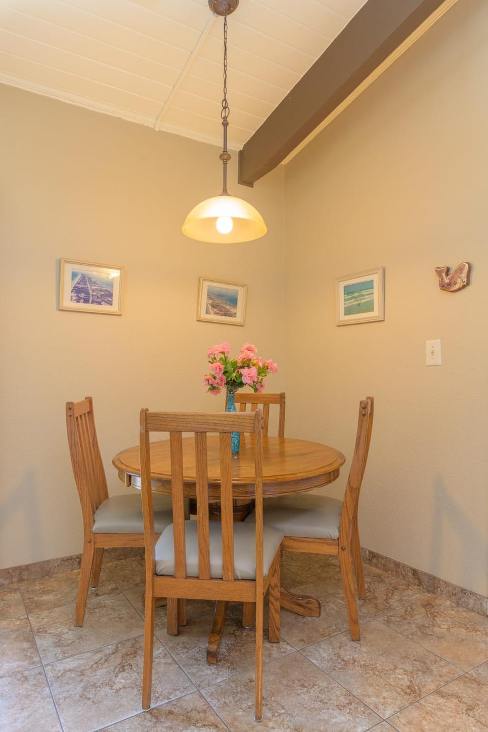 Tiki 254 - Beachfront Getaway with Heated Pools Apartment in South Padre Island