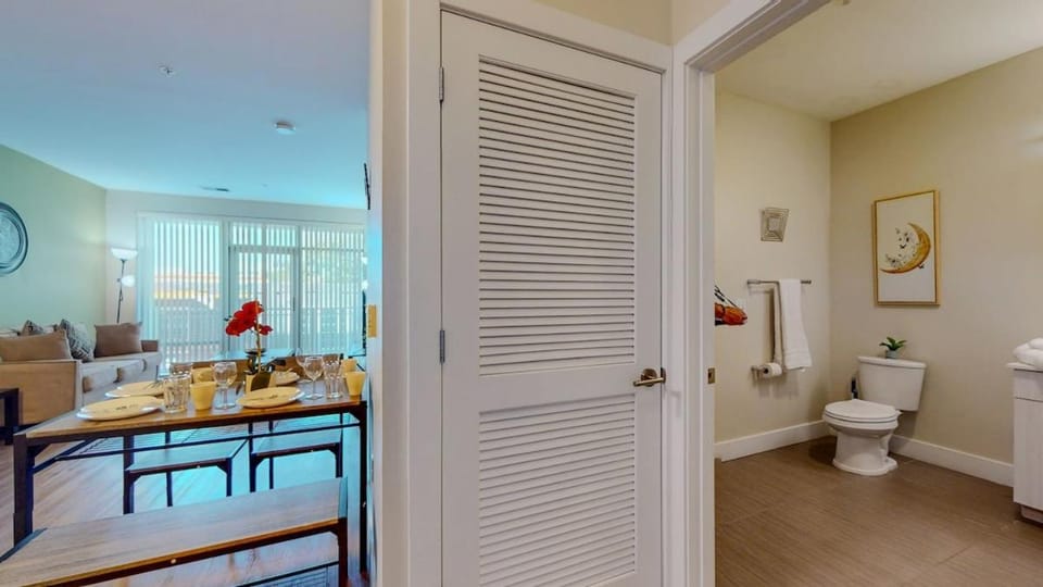 Elegant Home Apartment in Stamford