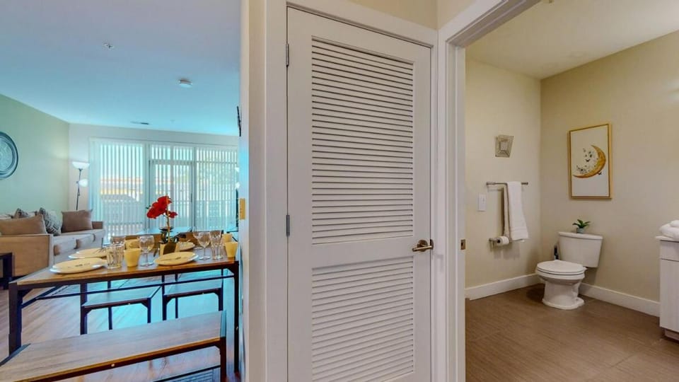 Elegant Home Apartment in Stamford