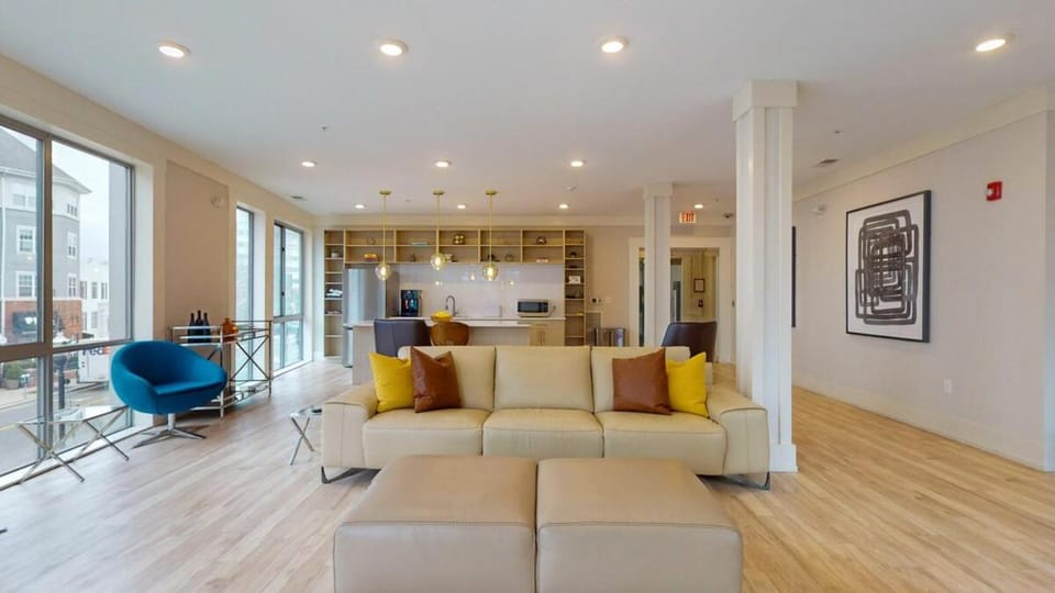 Elegant Home Apartment in Stamford