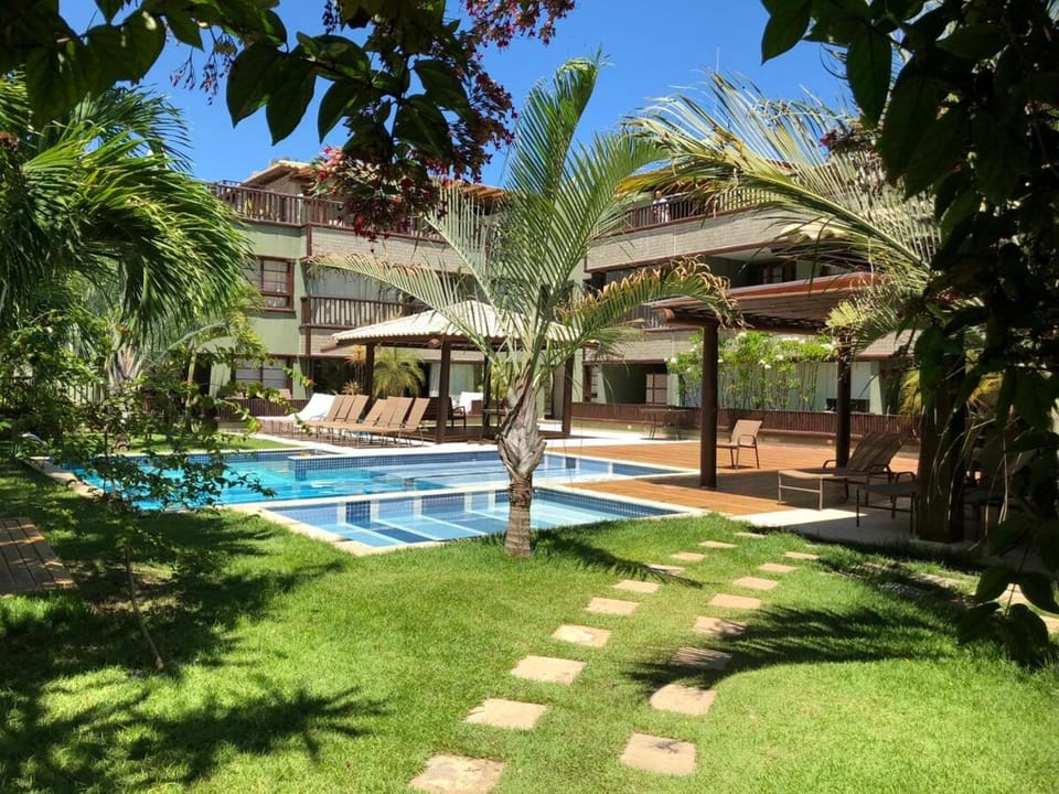 Garden, Swimming pool