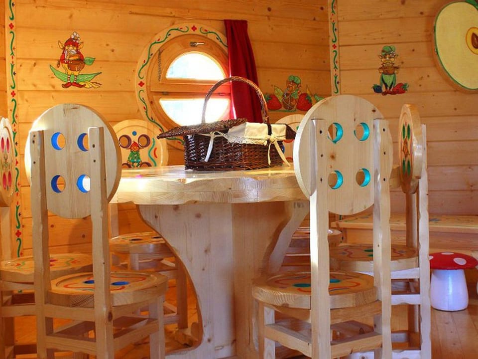 Maison avec terrasse pour 6 personnes à Dienné - API-1-52-1329 Campground/ 
RV Resort in Nouvelle-Aquitaine