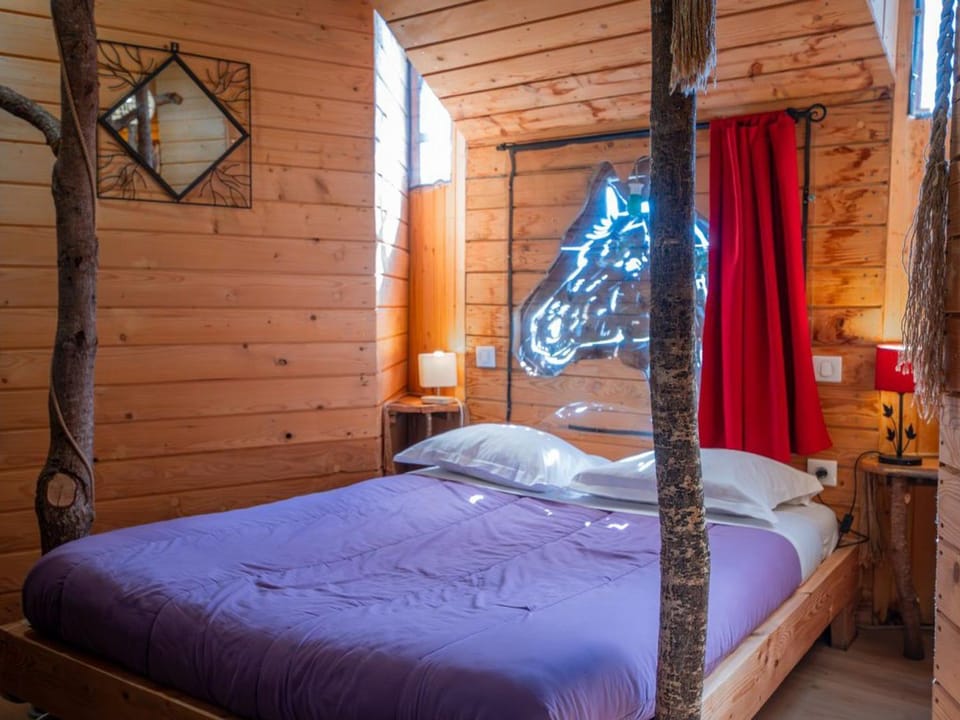 Maison de 19m² avec Terrasse à Dienné pour 4 pers. - API-1-52-1344 Campground/ 
RV Resort in Nouvelle-Aquitaine