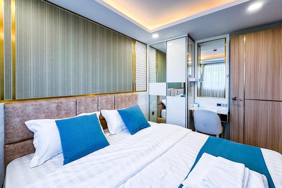 Luxury 1BR at Dusit Grand Park II -Resort Style Suite Jomtien Beach Apartment in Pattaya City
