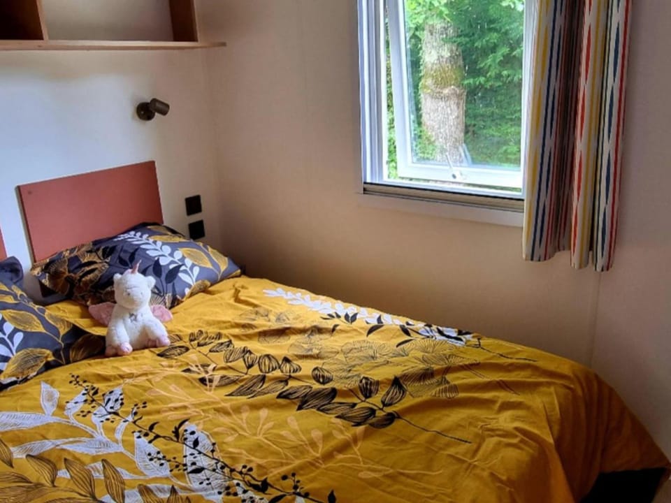 Mobil home 32m² pour 6 personnes avec terrasse - API-1-52-1559 Campground/ 
RV Resort in Centre-Val de Loire