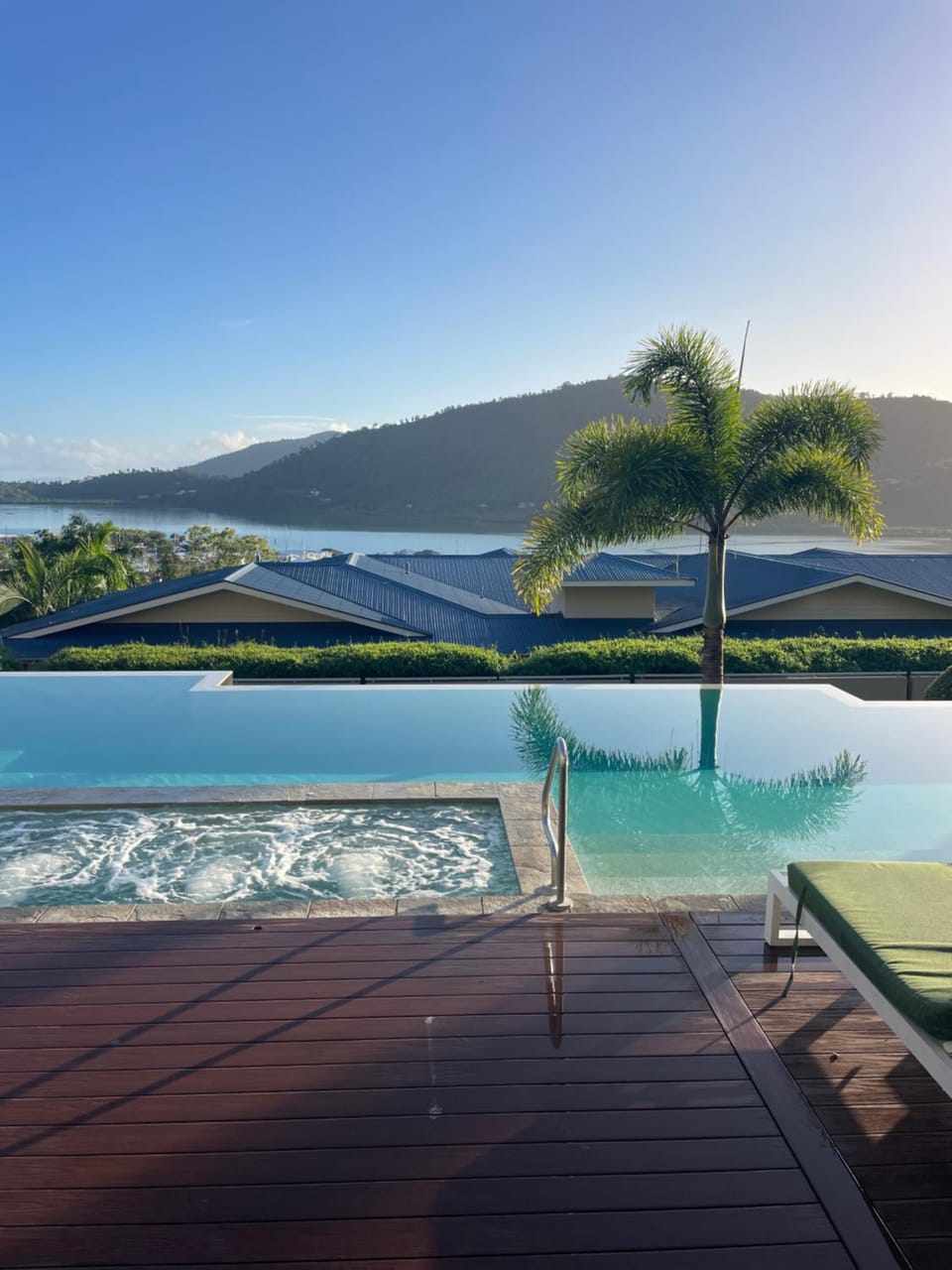 Natural landscape, Hot Tub, Pool view, Swimming pool, Swimming pool