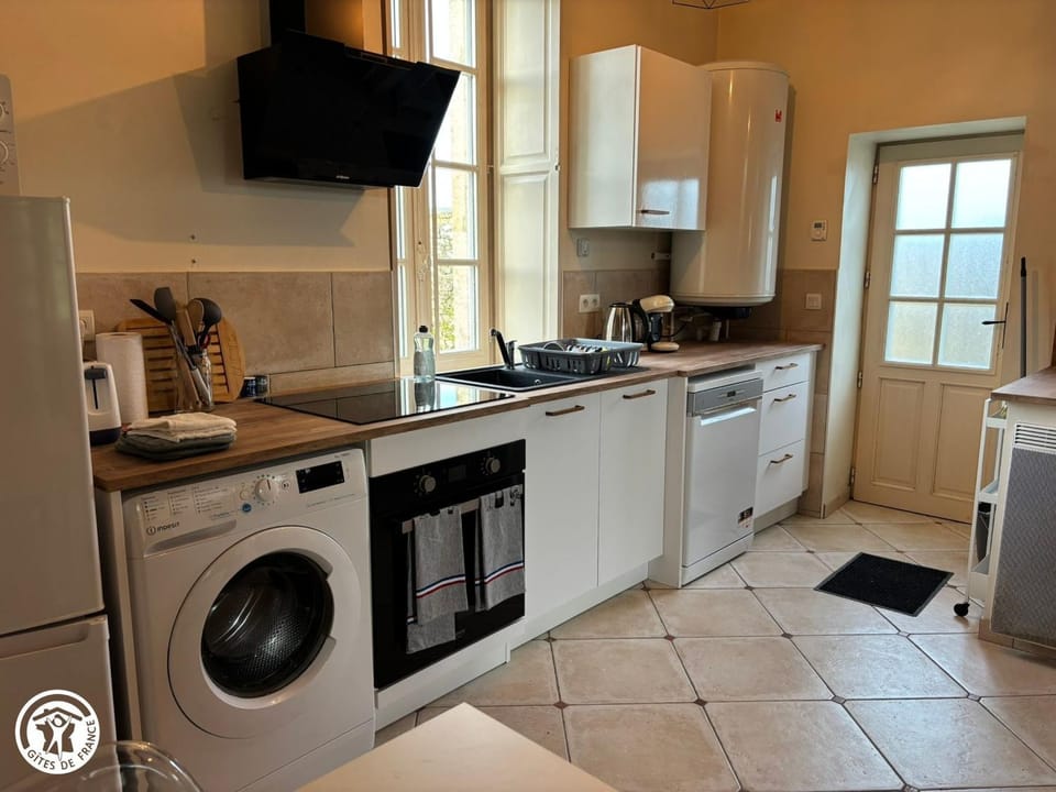 Charmant Gîte en Vendée avec Parking Privé - FR-1-426-606 House in Pays de la Loire