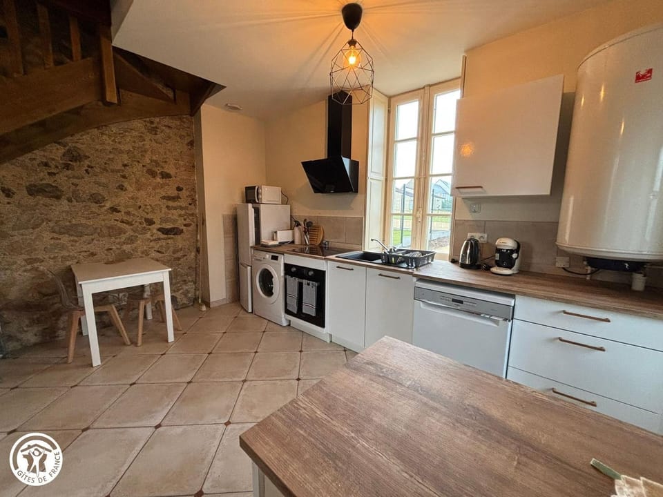 Charmant Gîte en Vendée avec Parking Privé - FR-1-426-606 House in Pays de la Loire