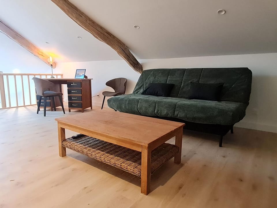 Appartement cosy à Vaudémont avec parking privé - FR-1-584-392 Apartment in Vosges