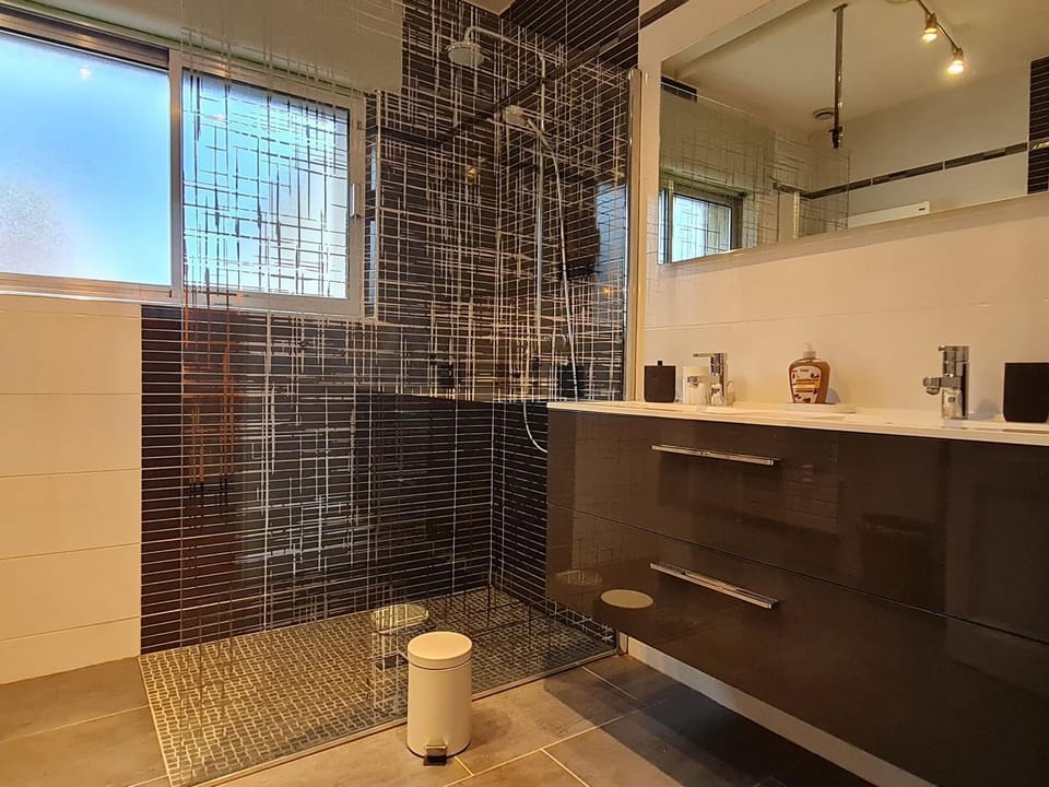 Gîte éco-village rénové, climatisé, animaux acceptés - FR-1-584-393 House in Grand Est