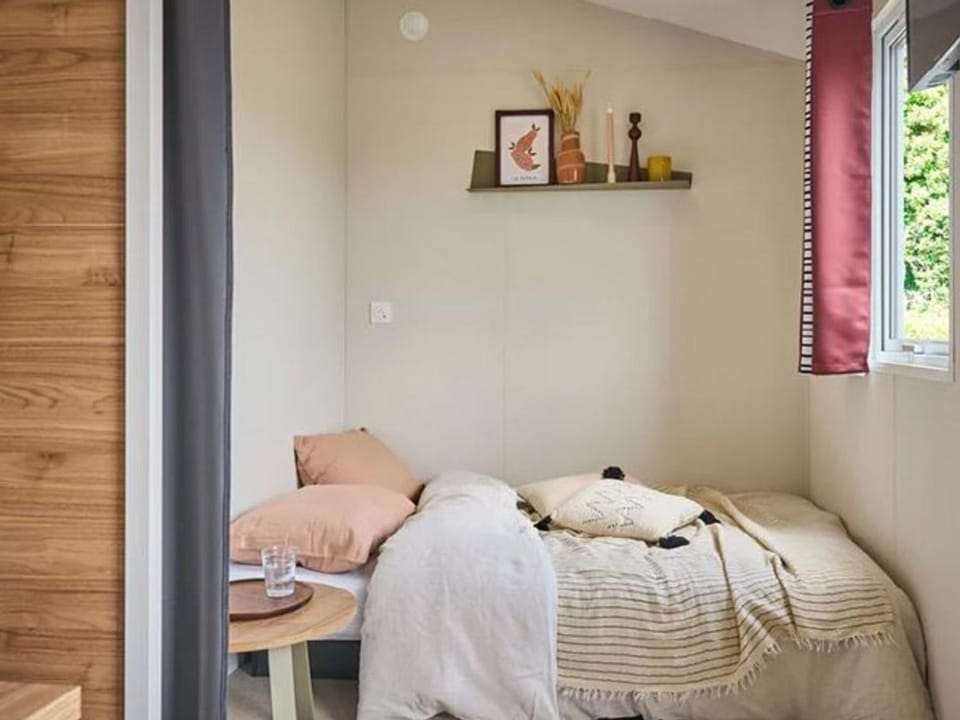 Mobil-home 6 pers avec terrasse - Nouvel style! - API-1-52-1613 Campground/ 
RV Resort in Pays de la Loire