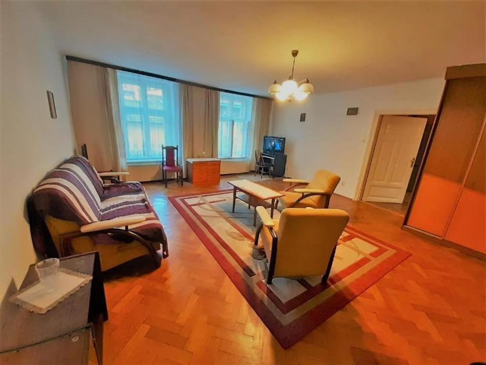 Let's go back to the memories Apartment in Krakow