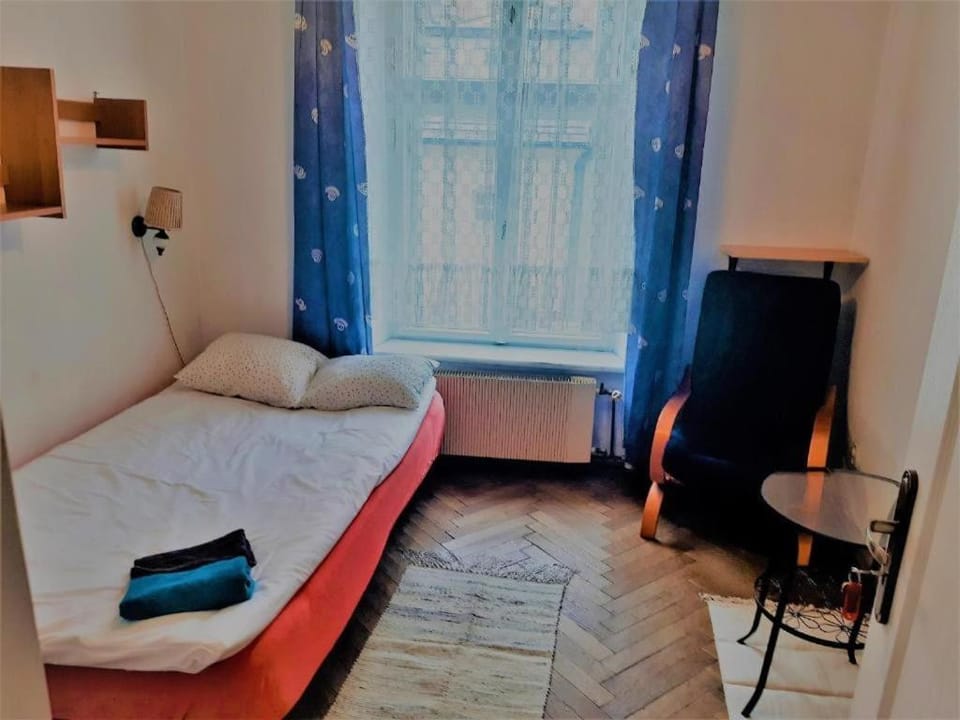 Let's go back to the memories Apartment in Krakow