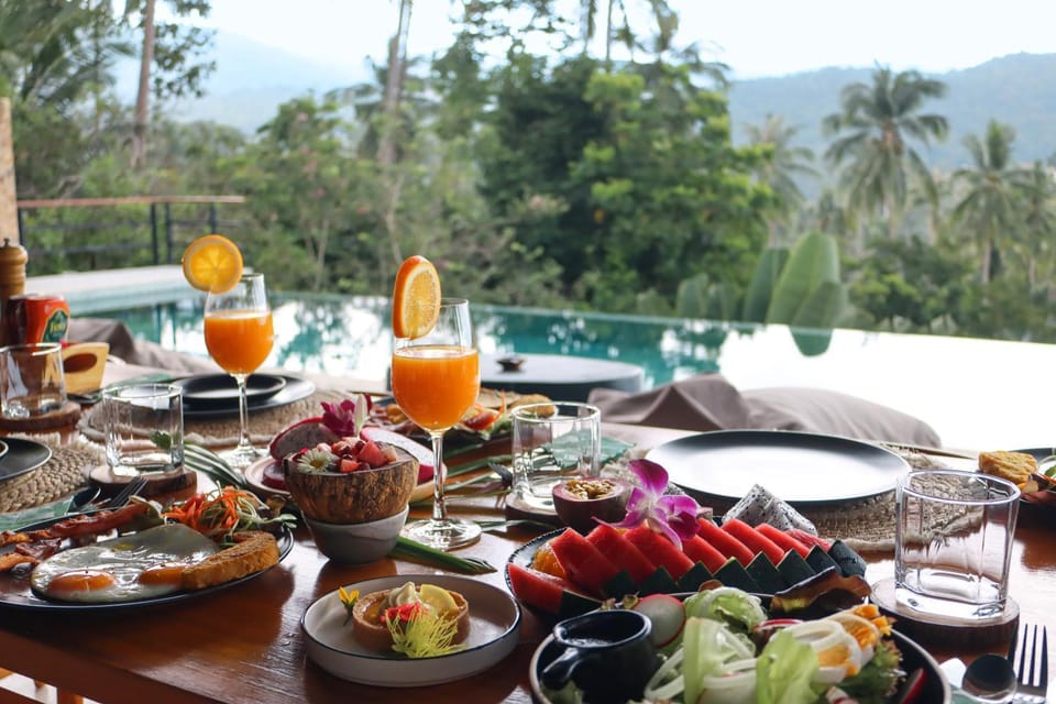 Luxury 5BR Villa Private Pool Family Breakfast Villa in Ko Samui