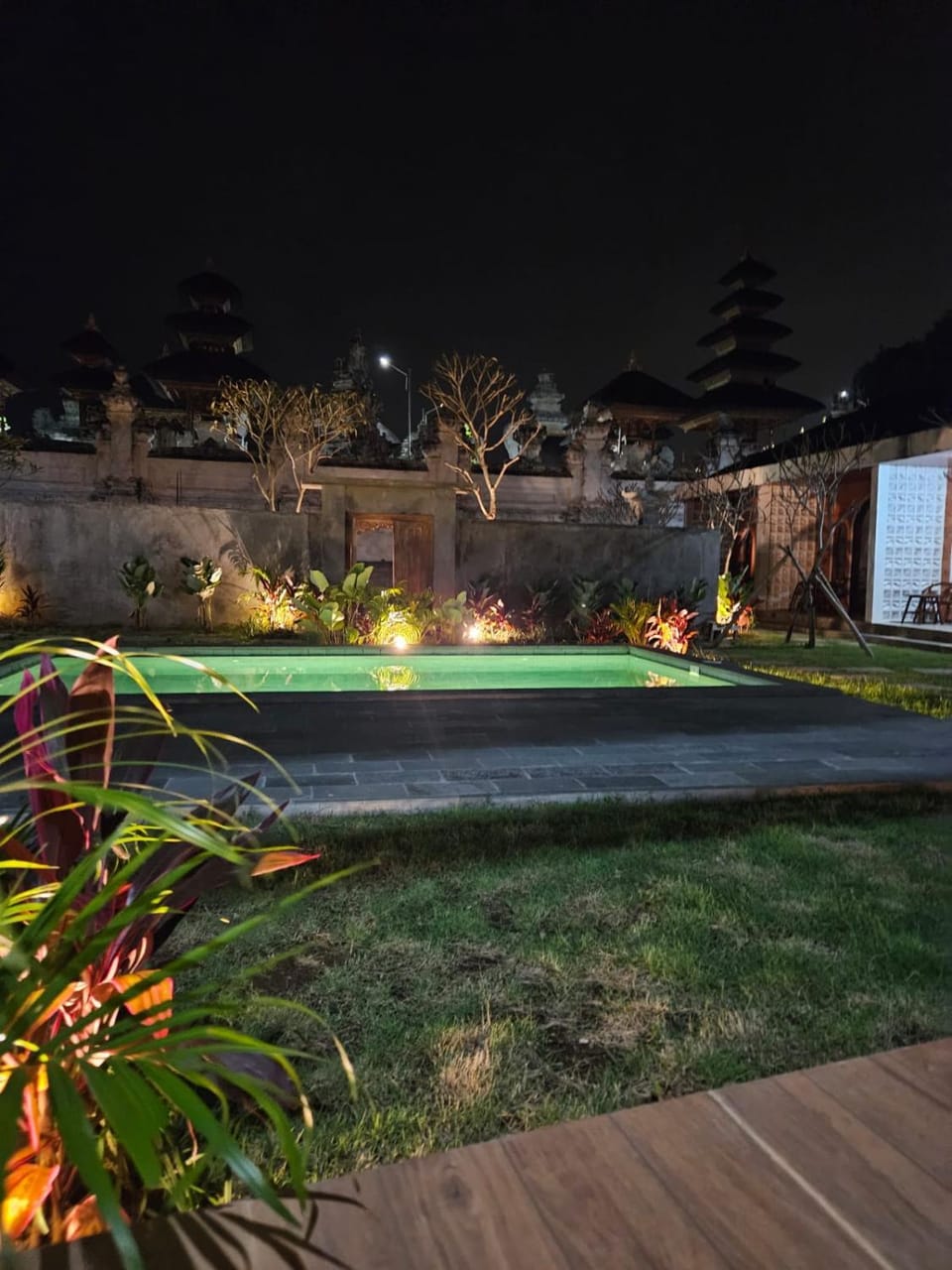 Night, Garden, Garden view, Pool view, Swimming pool