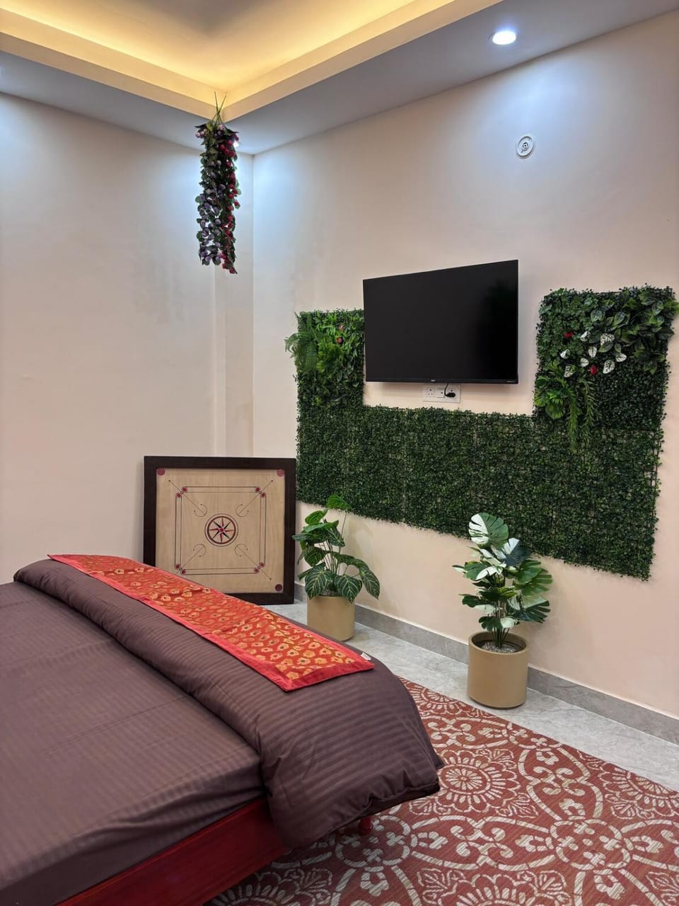 Whispering Vines by Blessings Apartment in Rishikesh