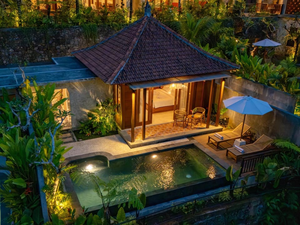 Patio, Natural landscape, Pool view, Swimming pool, sunbed