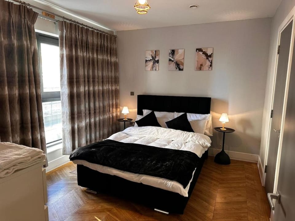 Gorgeous 2 Bedroom City-Centre Apartment B3, High Floor Apartment in Birmingham