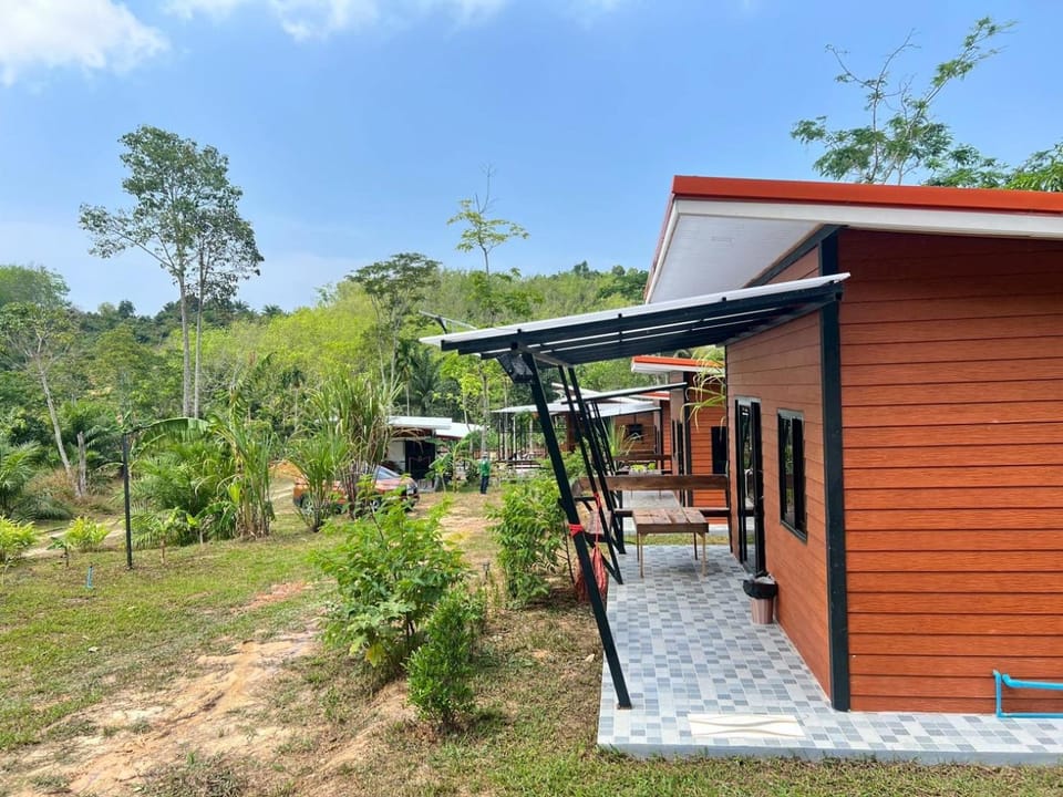 Lanta Baan Suan Yoo Dee Resort in Thailand