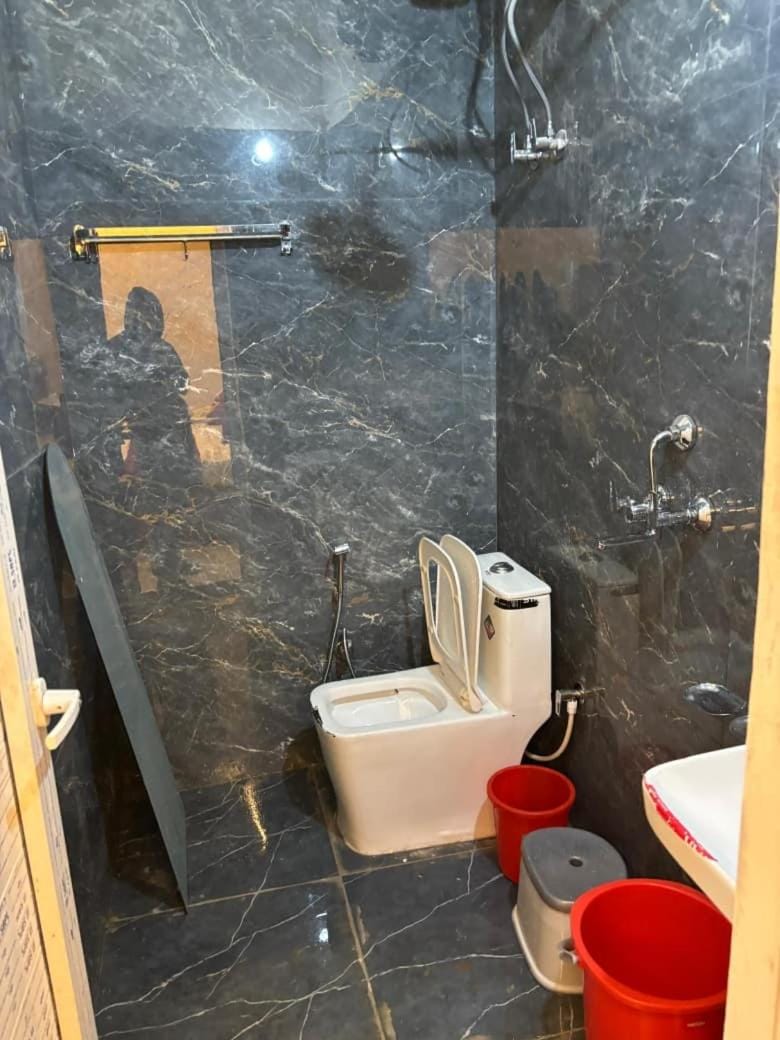 G S Palace Hotel in Uttar Pradesh