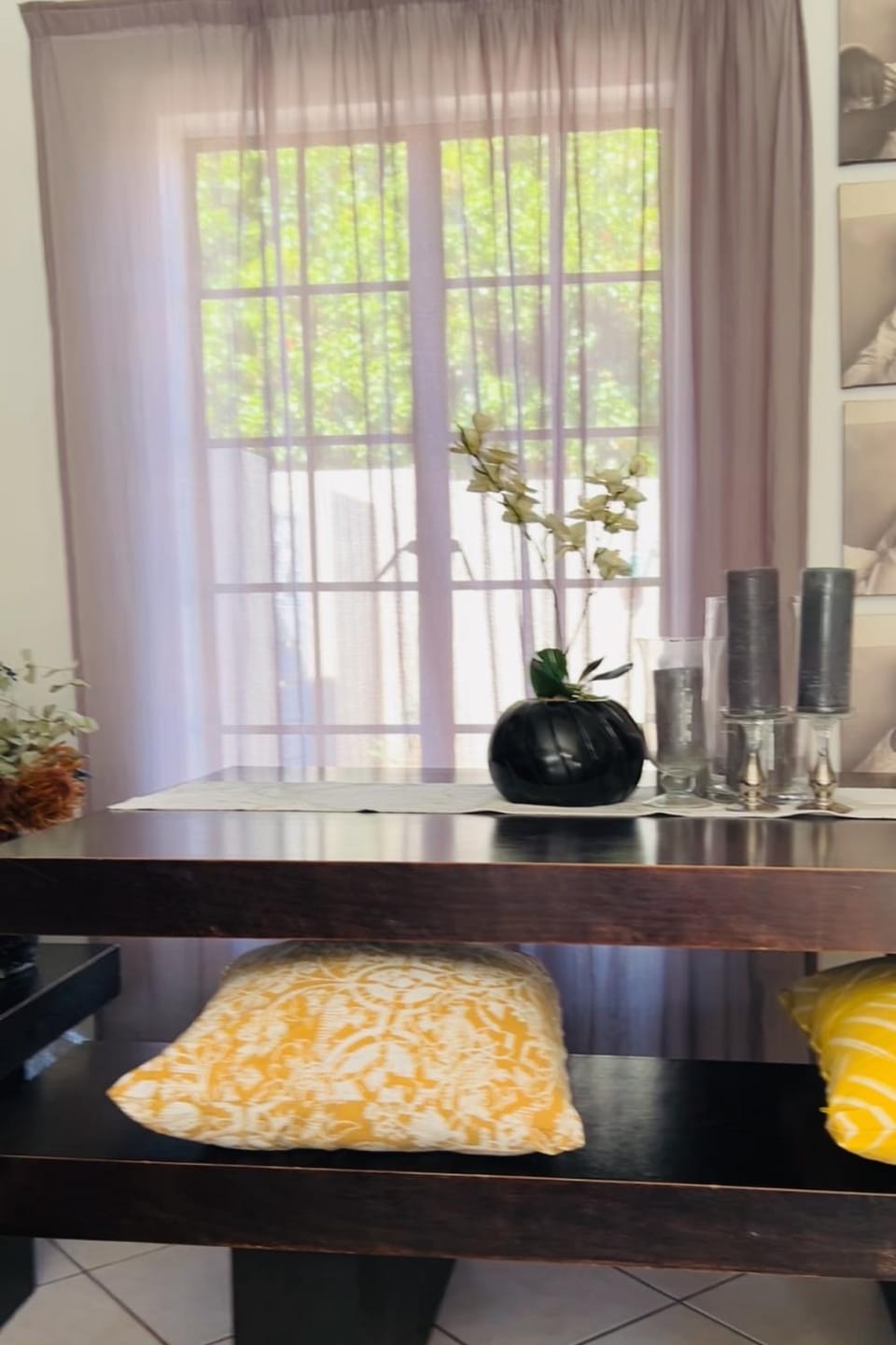 2 Bed Townhouse, Quiet and Stylish Apartment in Pretoria