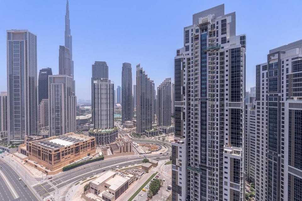 Free housekeeping visits during your stay - StayShort - Contemporary 2BR Apartment in Business Bay Ideal for 4 Apartment in Dubai