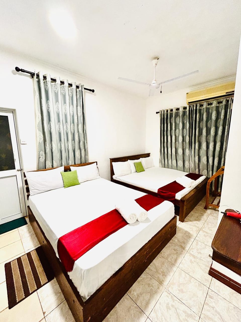 Blue Moon villa Hotel in Sri Lanka