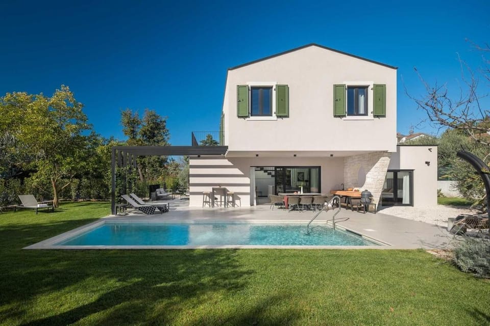 Luxury Holiday Villa Mapejana by VacayVillas Villa in Poreč