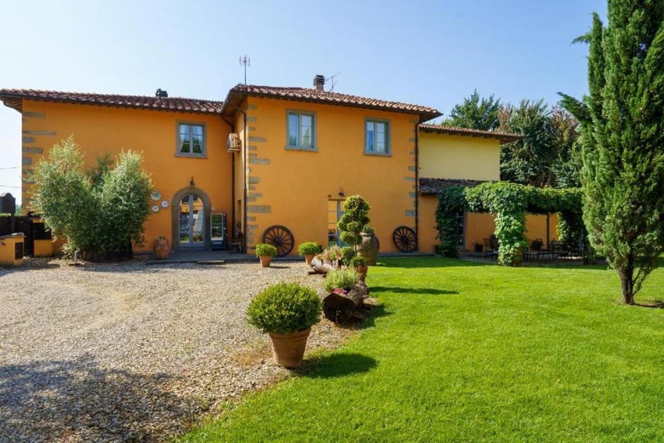 Property building, Garden