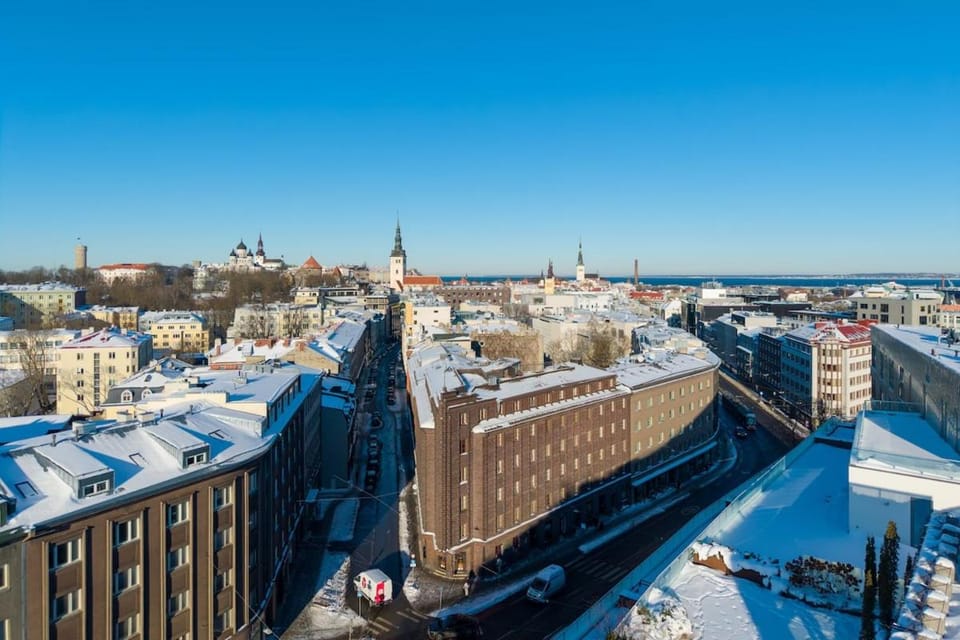 Cozy 2BR oldtown apartment rooftop views Apartment in Tallinn