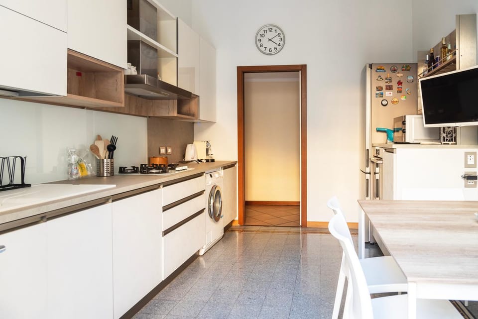 Youhosty - Compagnoni 8 Apartment in Milan